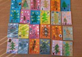 Kartki świąteczne zrobione przez dzieci.