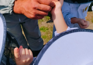 Dzieci uczestniczą w zajęciach