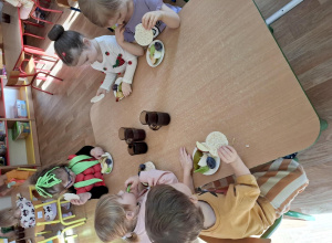 Zdrowy posiłek w Dzień Warzyw i Owoców