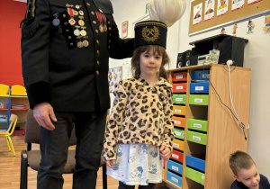 Dziewczynka z górnikiem