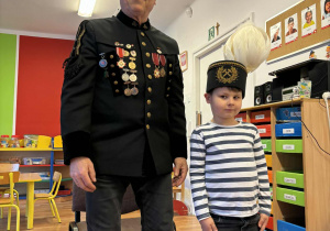 Chłopiec z górnikiem