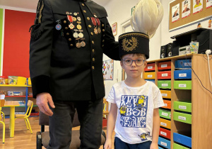 Chłopiec z górnikiem