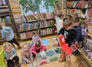 Wycieczka do biblioteki