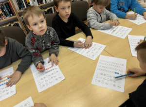 Zimowa wizyta w bibliotece