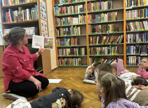 Spotkanie walentynkowe w bibliotece