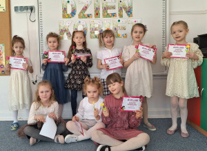 Dzień małych kobietek