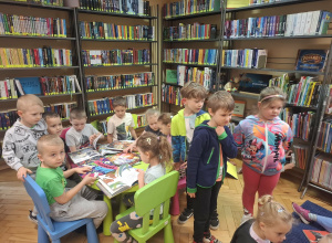 Wycieczka do biblioteki